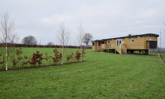 Vielsalm Cottage | Quaint Mobile Home with Sauna in Vielsalm