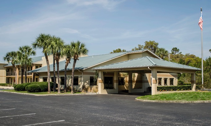 Crystal River Hotel | Quality Inn Crystal River