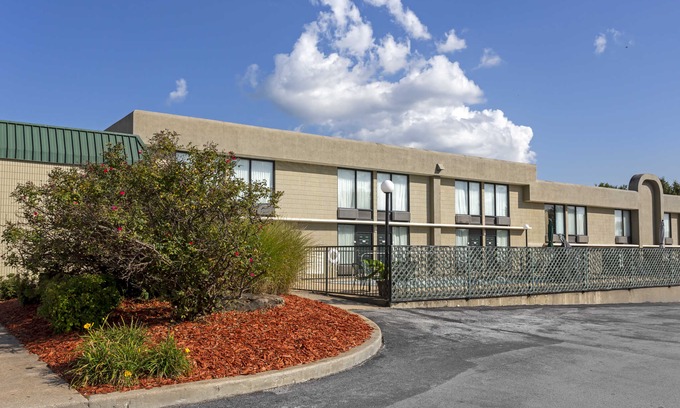 Harrison Hotel | Quality Inn Harrison