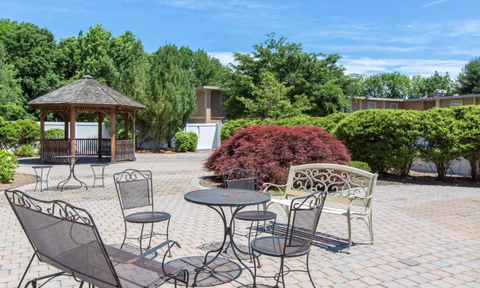 Ledgewood Hotel | Quality Inn Ledgewood