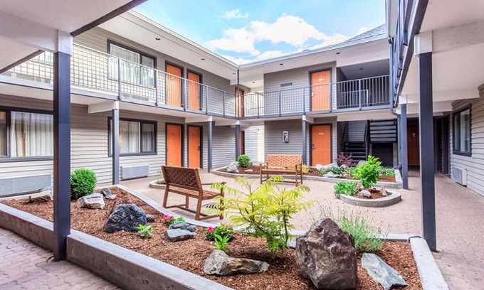 Merritt Hotel | Quality Inn Merritt