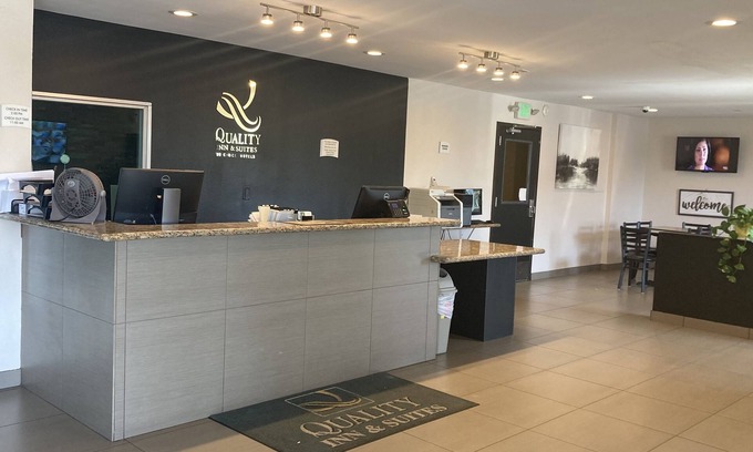 Bakersfield Hotel | Quality Inn & Suites near Downtown Bakersfield