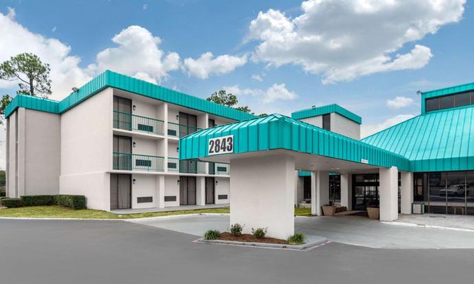 Tyler Hotel | Quality Inn Tyler