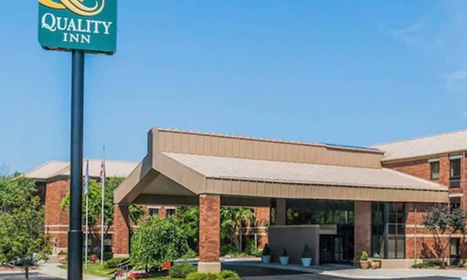 Auburn Hills Hotel | Quality Inn
