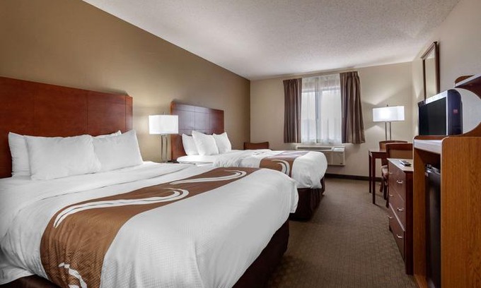 Hays Hotel | Quality Inn