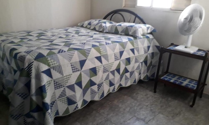Centro House | Quarto Casal TV Capitólio
