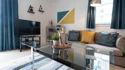Dundee Apartment | Quayside 2-Bed Apartment in Dundee