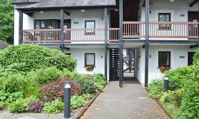 Waterhead Cottage | Quaysiders Club B - UK34758