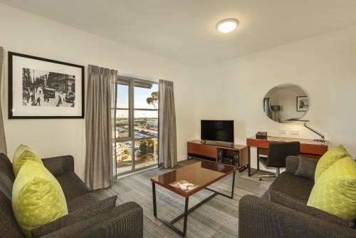 Tullamarine Apartment | Quest Melbourne Airport