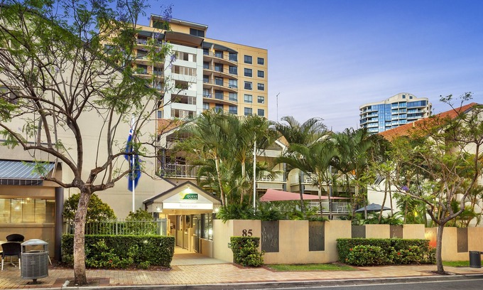 Kangaroo Point Hotel | Quest on Story Bridge