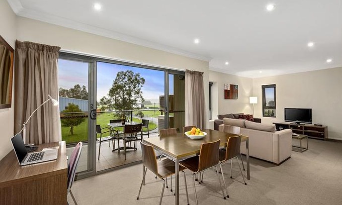 Singleton Apartment | Quest Singleton
