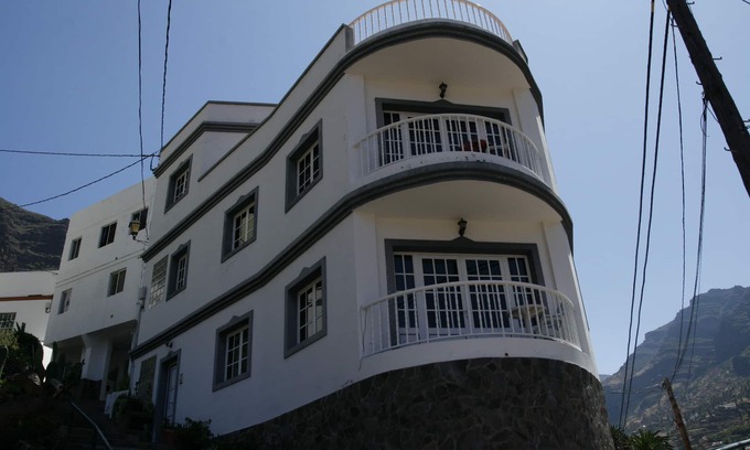 Valle Gran Rey Apartment | Quiet, bright apartment with stunning views in a small village, with WiFi