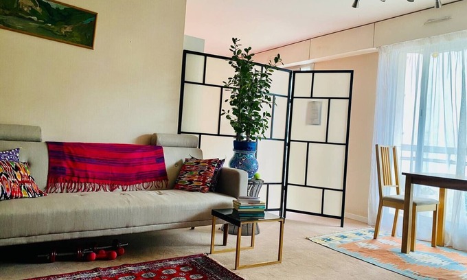 Grenelle Apartment | Quiet Cosy Apartment With Terrace - 10 min walk from Eiffel Tower!