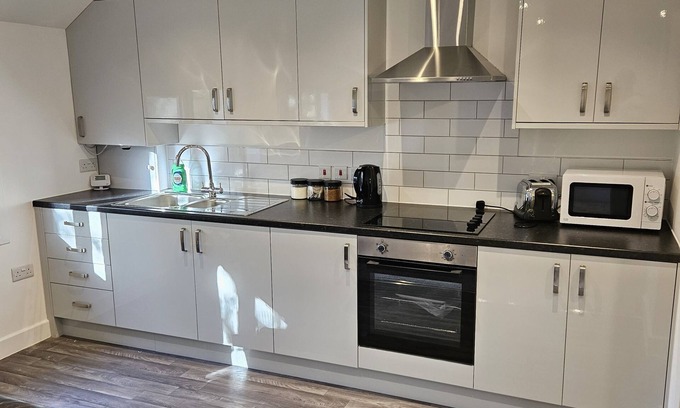 Southend-on-Sea Apartment | Quiet Hideout