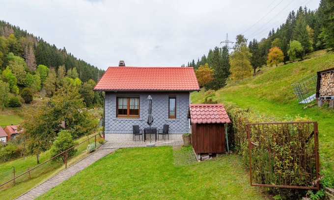 Schleusegrund House | Quiet Home Near Vessertal