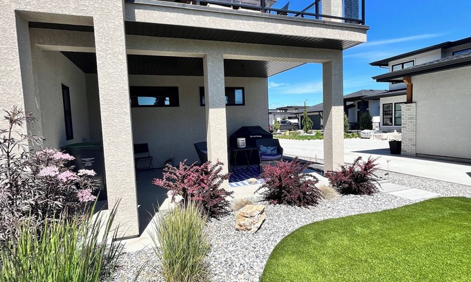 Central Okanagan House | Quiet Lakeview Heights suite on the wine trail