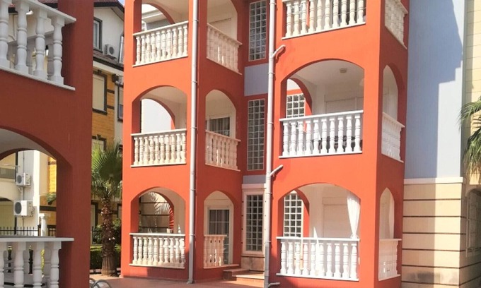 Side Apartment | Quiet peaceful 2 bed duplex home in the perfect location in resort