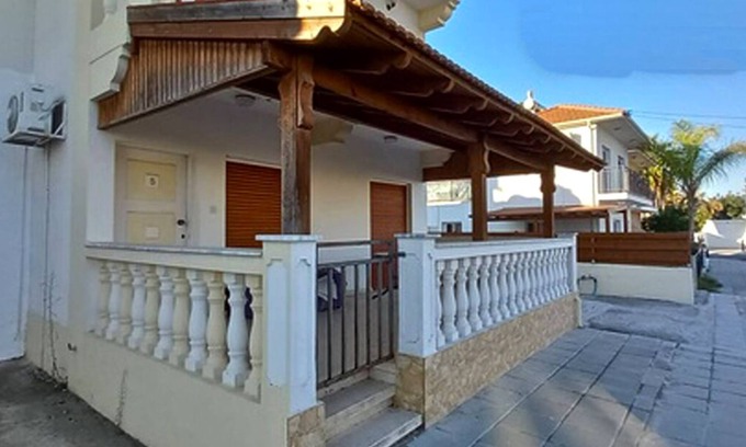 Pyla Apartment | Quiet Two Bedroom Apartment, Five Minutes From Forest Beach, Shops / Restaurants