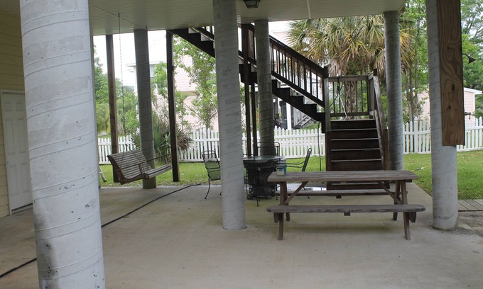 Bay St Louis House | Quiet, Waterfront House with Boat Access Near Jourdan River!