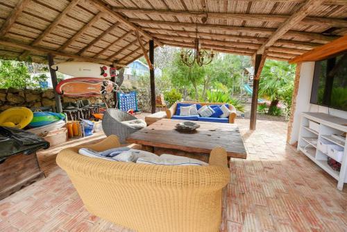 Farta Vacas Apartment | Quinta das Achadas - Bouganvillea