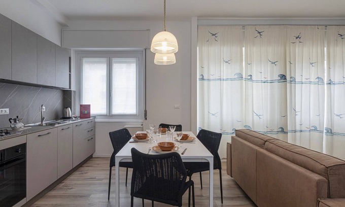 Nervi Apartment | Quinto Modern Flat by Wonderful Italy