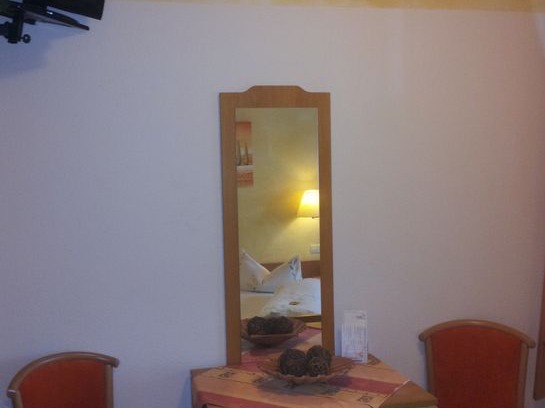 Rheinhausen Cottage | Quintuple Room, Non smoking, with toilet and shower - Hotel Werneths Landgasthof Hirschen