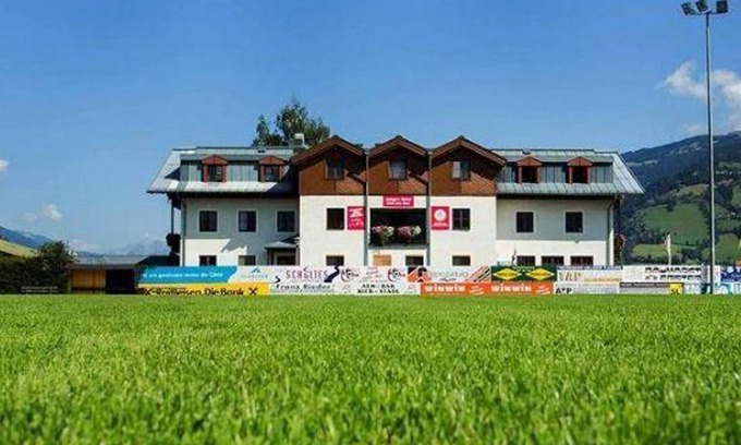 Schuttdorf Cottage | Quintuple room with shower, toilet, non-smoking - YOUNG HOTEL ZELL AM SEE