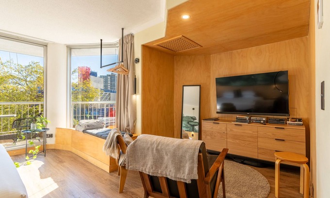 Brisbane Central Business District Apartment | Quirky CBD 1-Bed with Pool, Sauna and Balcony