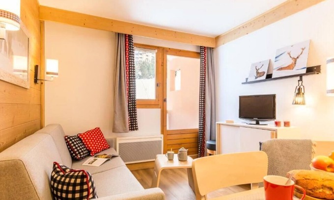 Les Bruyeres Apartment | Résidence Pierre & Vacances Aconit**** - Apartment for 5 people - 1 bedroom