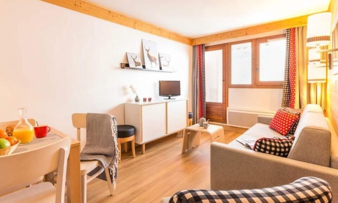 Les Bruyeres Apartment | Résidence Pierre & Vacances Aconit**** - Apartment for 6 people - 1 bedroom + 1 sleeping area