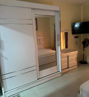 Thies Apartment | Résidence aida dème