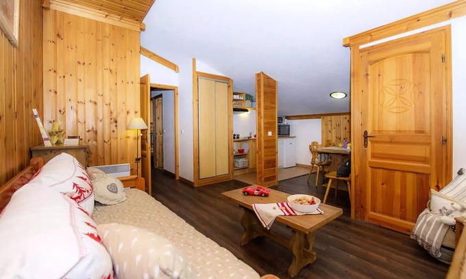 Val-d'Isere Apartment | Résidence Alpina Lodge - 2 Room Apartment - 7 people