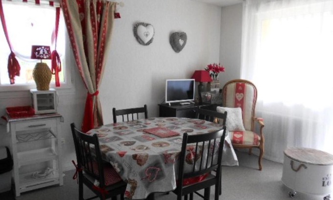 Saint-Lary-Soulan Apartment | Résidence Aspin I - Appartement 6 personnes au centre du village MAE-6184