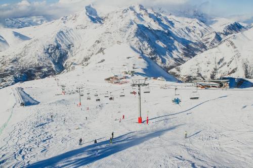 Les Deux Alpes Apartment | Résidence Eperons 3 by Leavetown Vacations