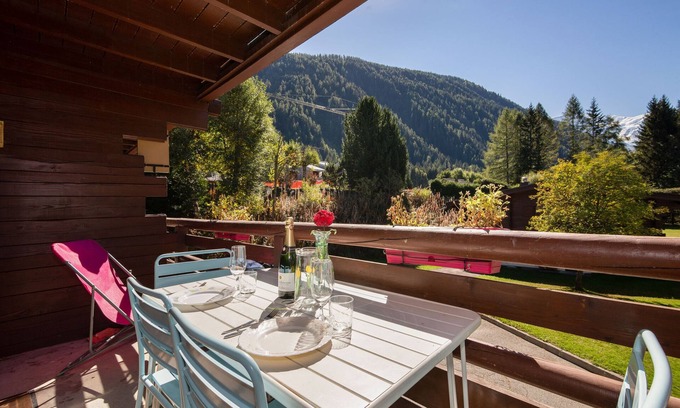 Chamonix-Mont-Blanc Apartment | Résidence Améthystes E1 ski in/ski out, Argentière (Chamonix), France