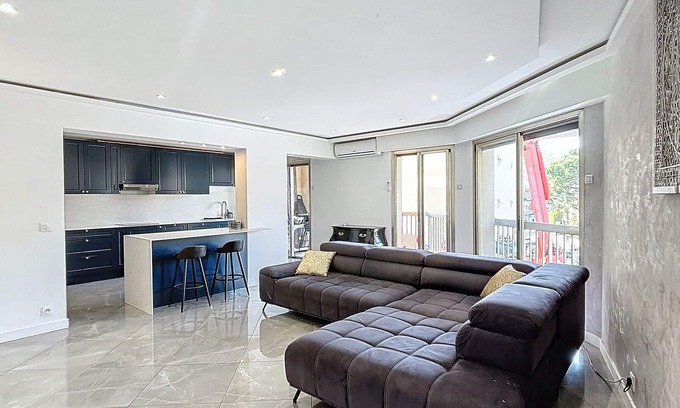Carnot Apartment | Résidence l'Empire Appartement de 90m2