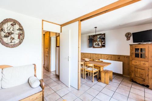 Montchavin Apartment | Résidence LE CHARDONNET - 3 Pièces pour 8 Personnes MAE-9554