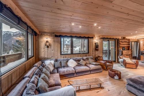 Champagny-en-Vanoise Apartment | Résidence Le Grand Bouquetin - 6 Pièces pour 12 Personnes MAE-5554