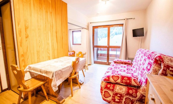 Villarodin-Bourget Apartment | Résidence Les Campanules - 2 Pièces pour 4 Personnes 193153