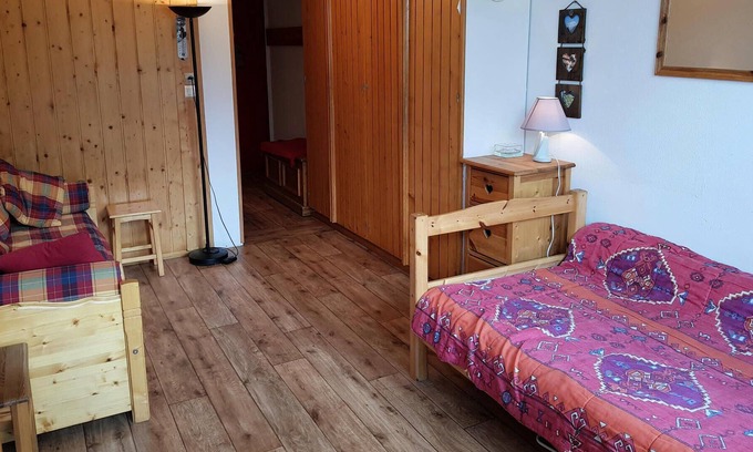 Arc-1600 Apartment | Résidence Les Charmettes - Studio for 3 People