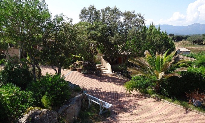 Porto-Vecchio Villa | Résidence Les Veigelias :Spacious villa for 4 people in Porto Vecchio