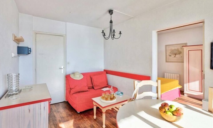 Bandol Apartment | Résidence Pierre & Vacances Bandol Port - Maeva Selection - 2 rooms 6 people ground floor