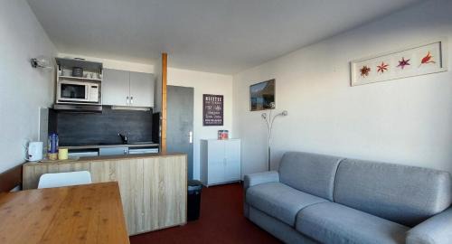 Arc-1800 Apartment | Résidence Ruitor Arc 1800 - Appartement 2 pièces pour 4 personnes avec un jolie vue sur la vallée, proche du télécabine dans le village de Charmettoger à Ar MAE-8681