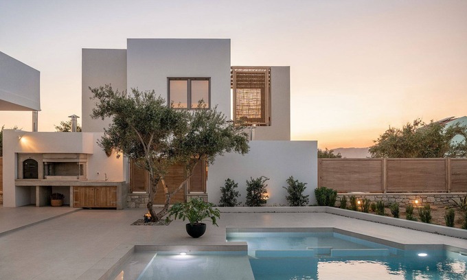 Tavronitis Villa | R 1485 Whole Estate 3 pools - up to 21 adults with Garden View, Soundproof Windows & Private Balcony