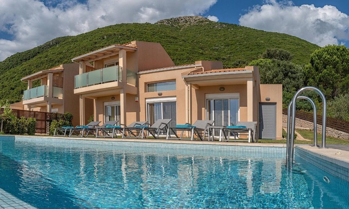 Spanokhorion Villa | R 962 Villa Claes with Garden View, Netflix & Pool View.