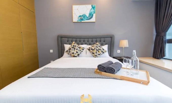 Central District House | [R&F Mall] New! SeaView by VM 0902-2R [JB CIQ]