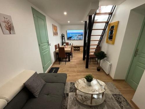 Bagneux Villa | R- Maison 6 chambres 3 min metro 10 lits PARC EXPO