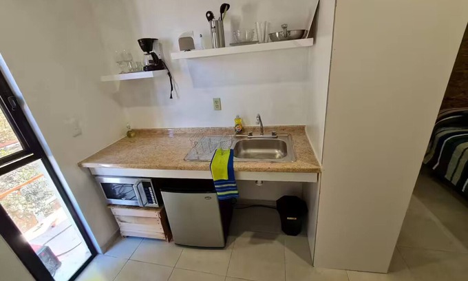 Zapopan Apartment | R2 Acogedor Cuarto Entrada independiente Arboledas