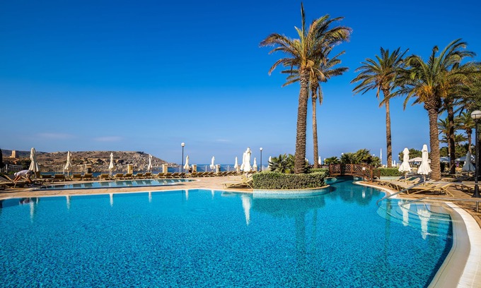 Għajn Tuffieħa Hotel | Radisson Blu Resort & Spa, Malta Golden Sands