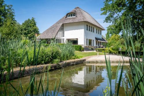 Leuven House | Raesborre Homes - Self Check-in